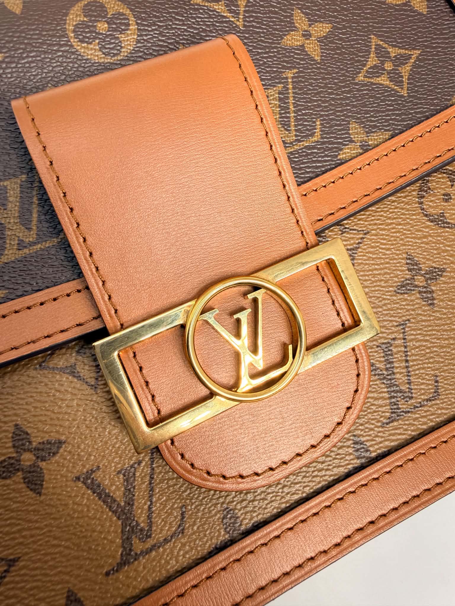 Louis Vuitton Dauphine MM
