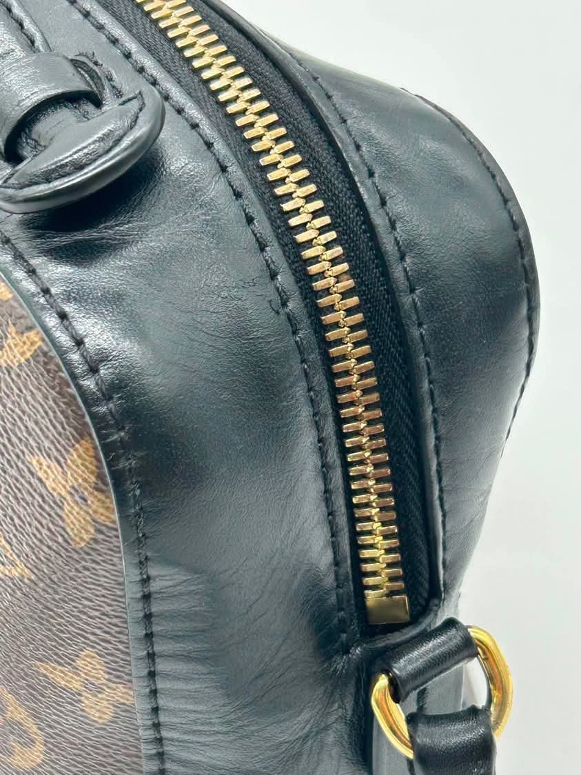 Louis Vuitton Monogram Saintonge Black