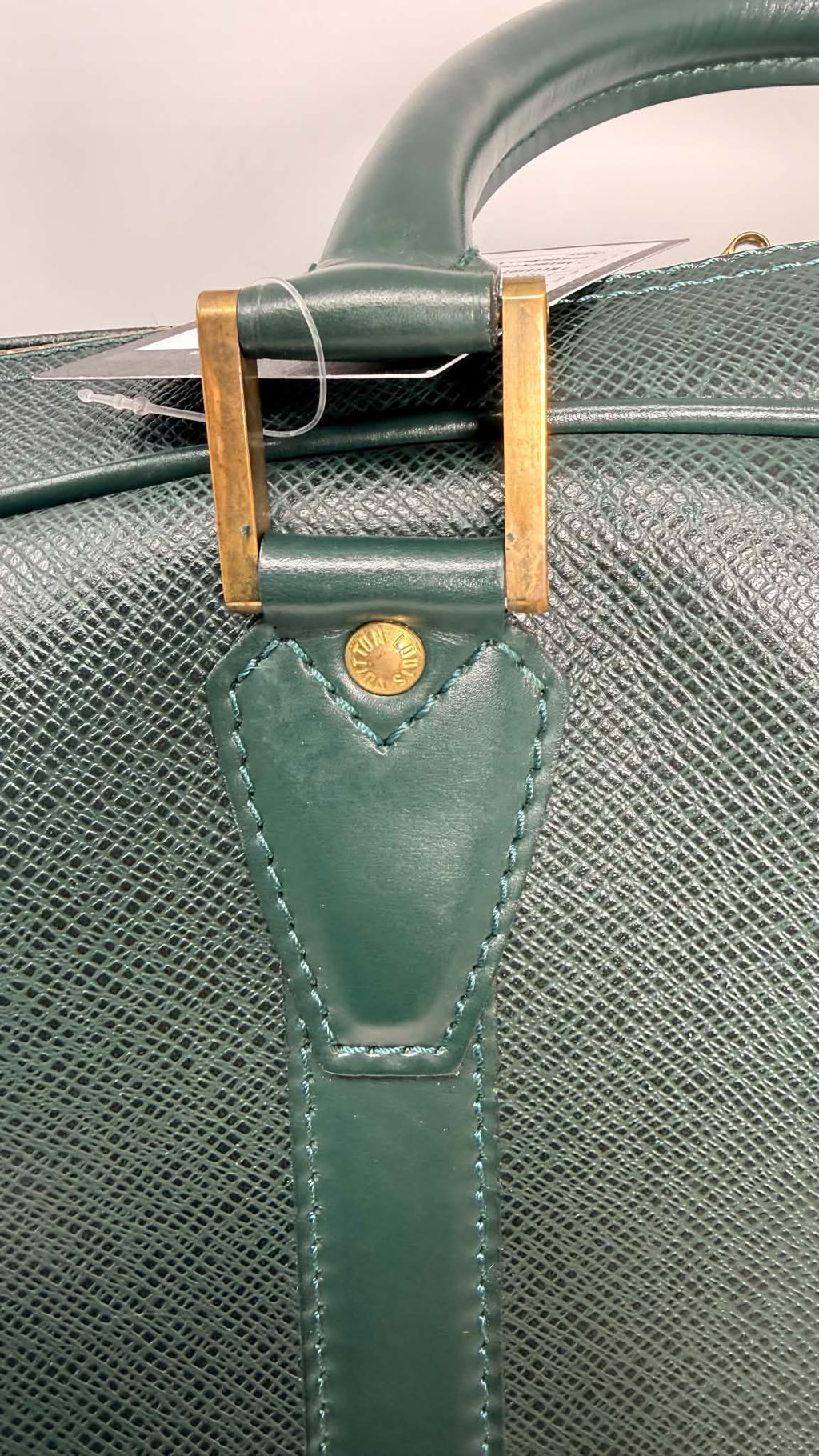 Louis Vuitton Vintage Kendall Taiga Leather Travel Bag