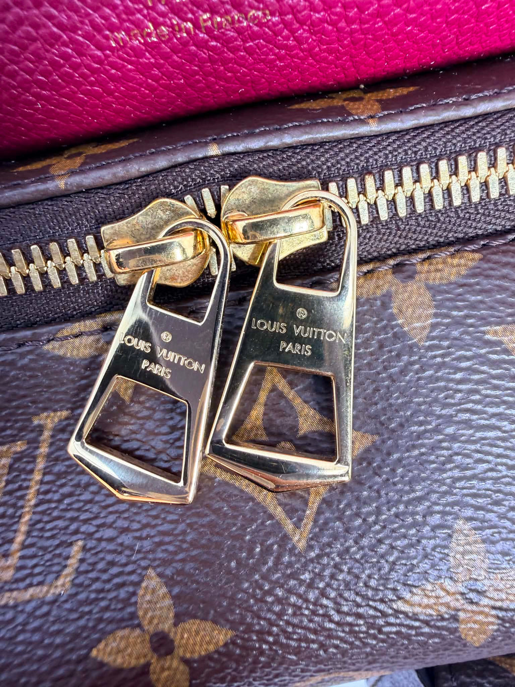 Louis Vuitton Monogram Manhattan NM Raisin