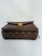 Louis Vuitton Monogram Pochette Metis