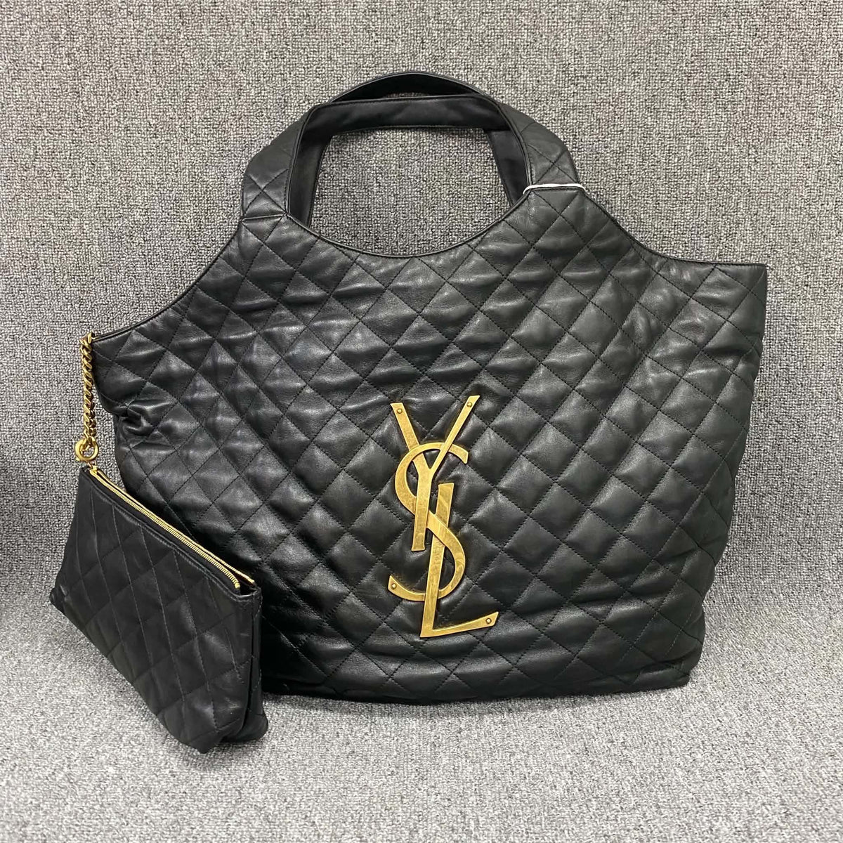 Saint Laurent Icare Quilted Maxi Shopping Tote