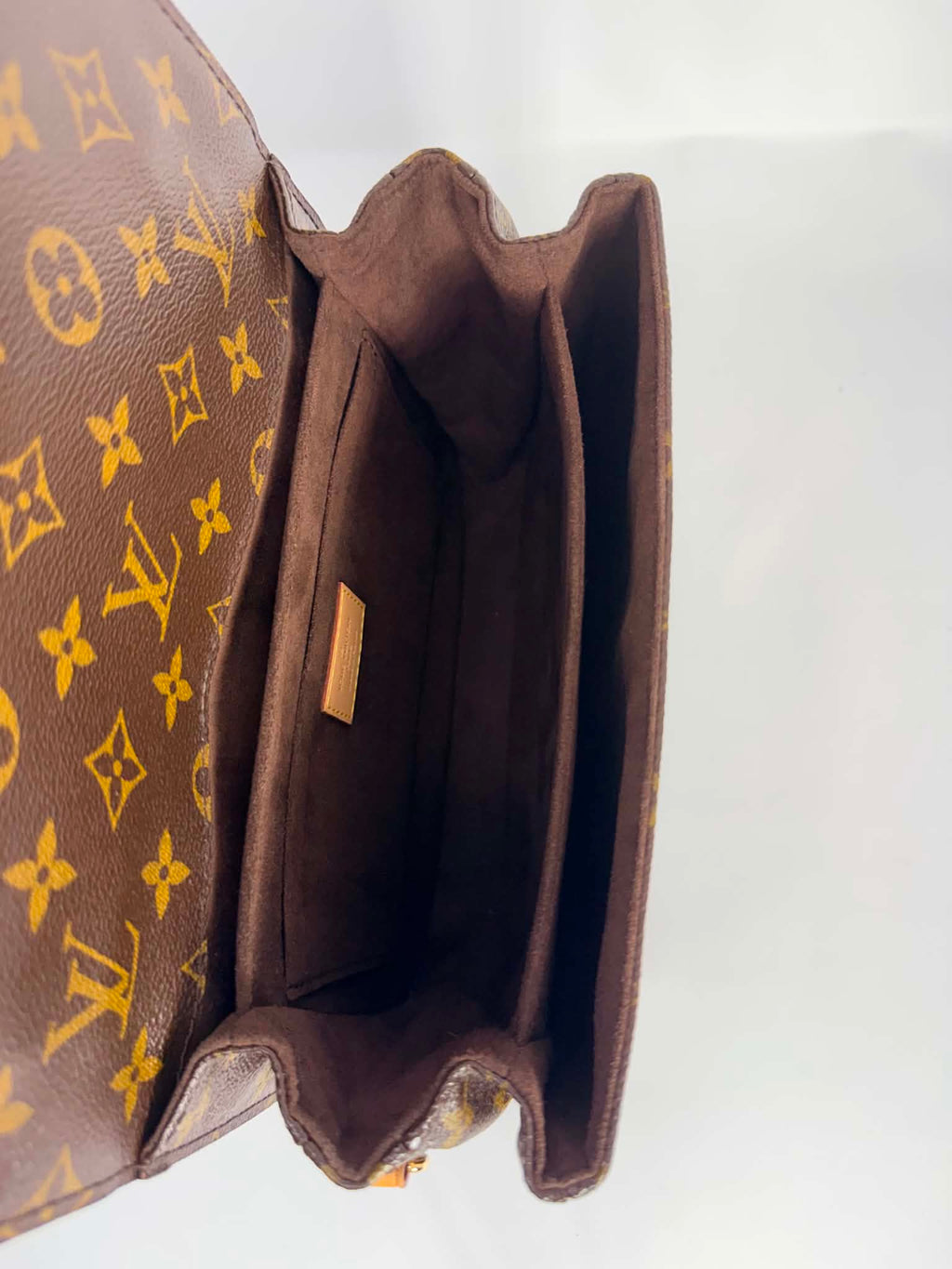Louis Vuitton Monogram Pochette Metis