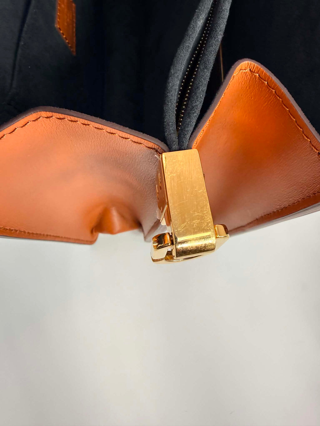 Louis Vuitton Dauphine MM
