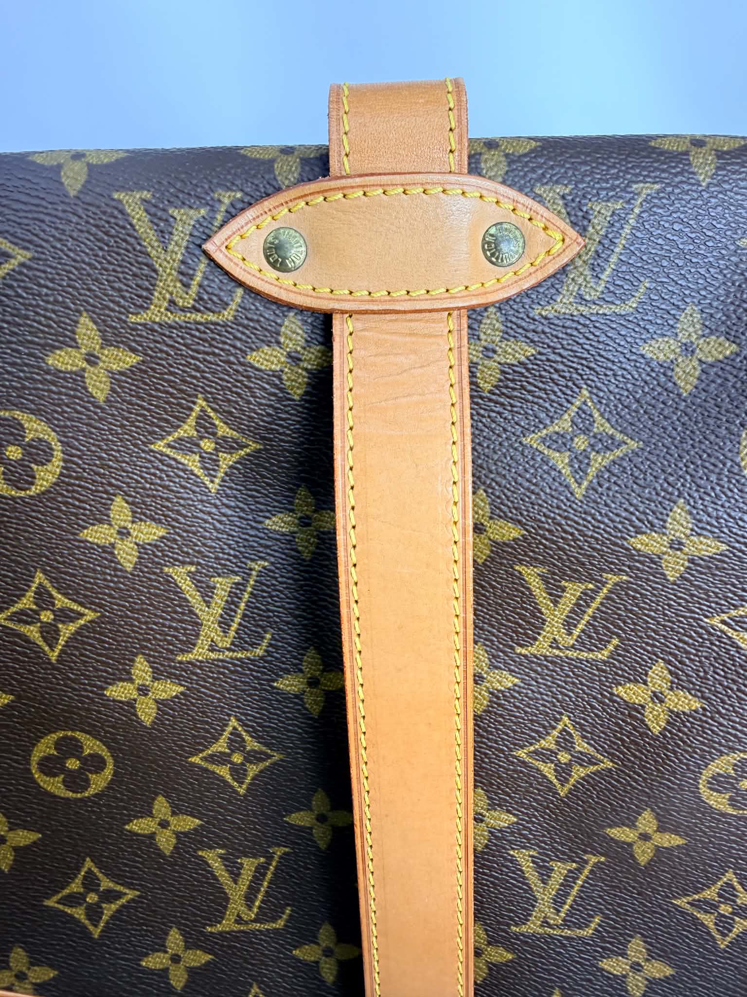 Louis Vuitton Saumar 30 in Monogram