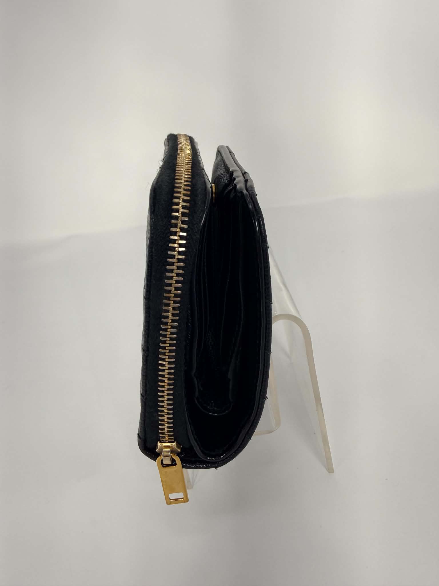 Saint Laurent Grain De Poudre Matelasse Chevron Monogram Compact Zip Around Wallet