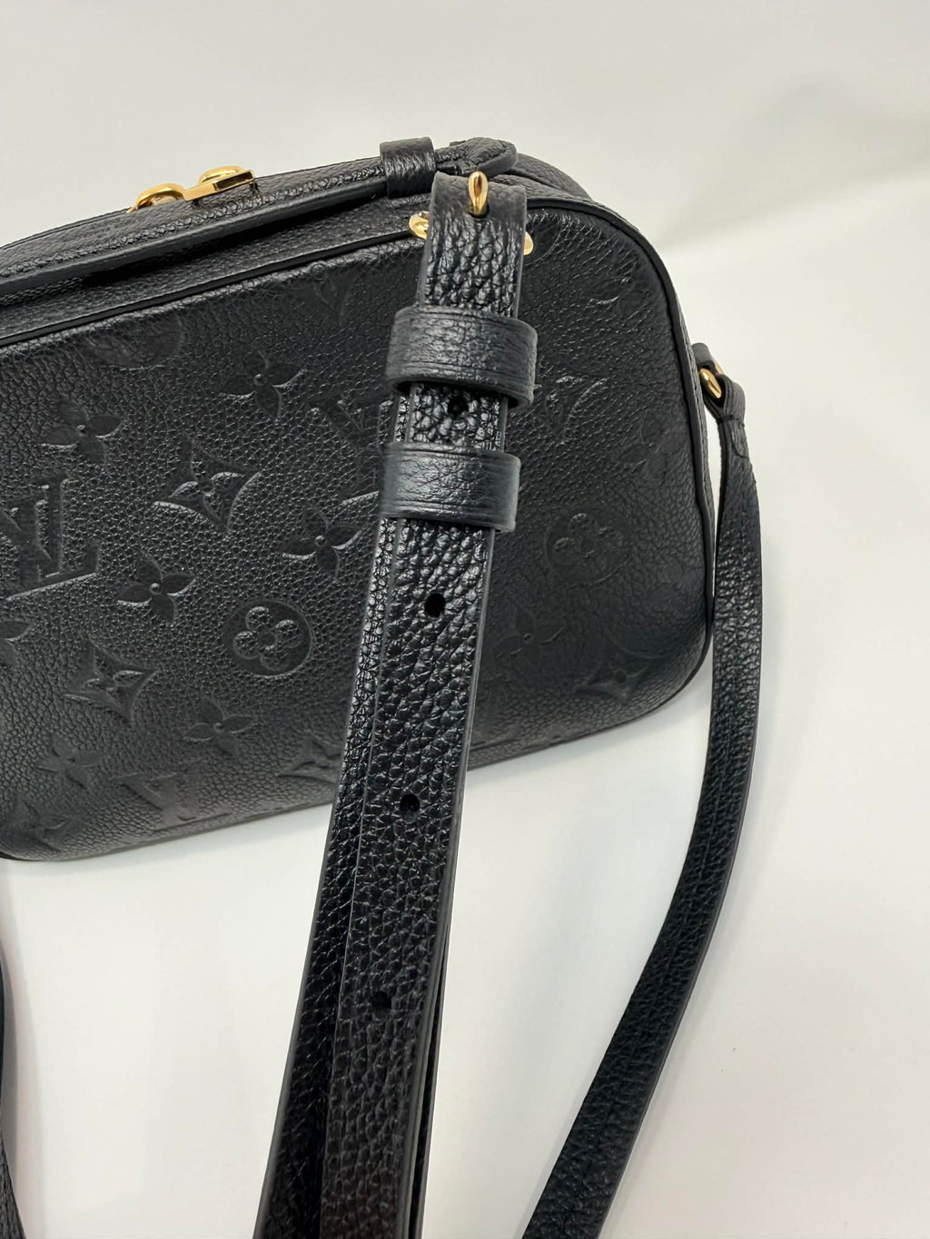 Louis Vuitton Saintonge Black Empreinte Leather