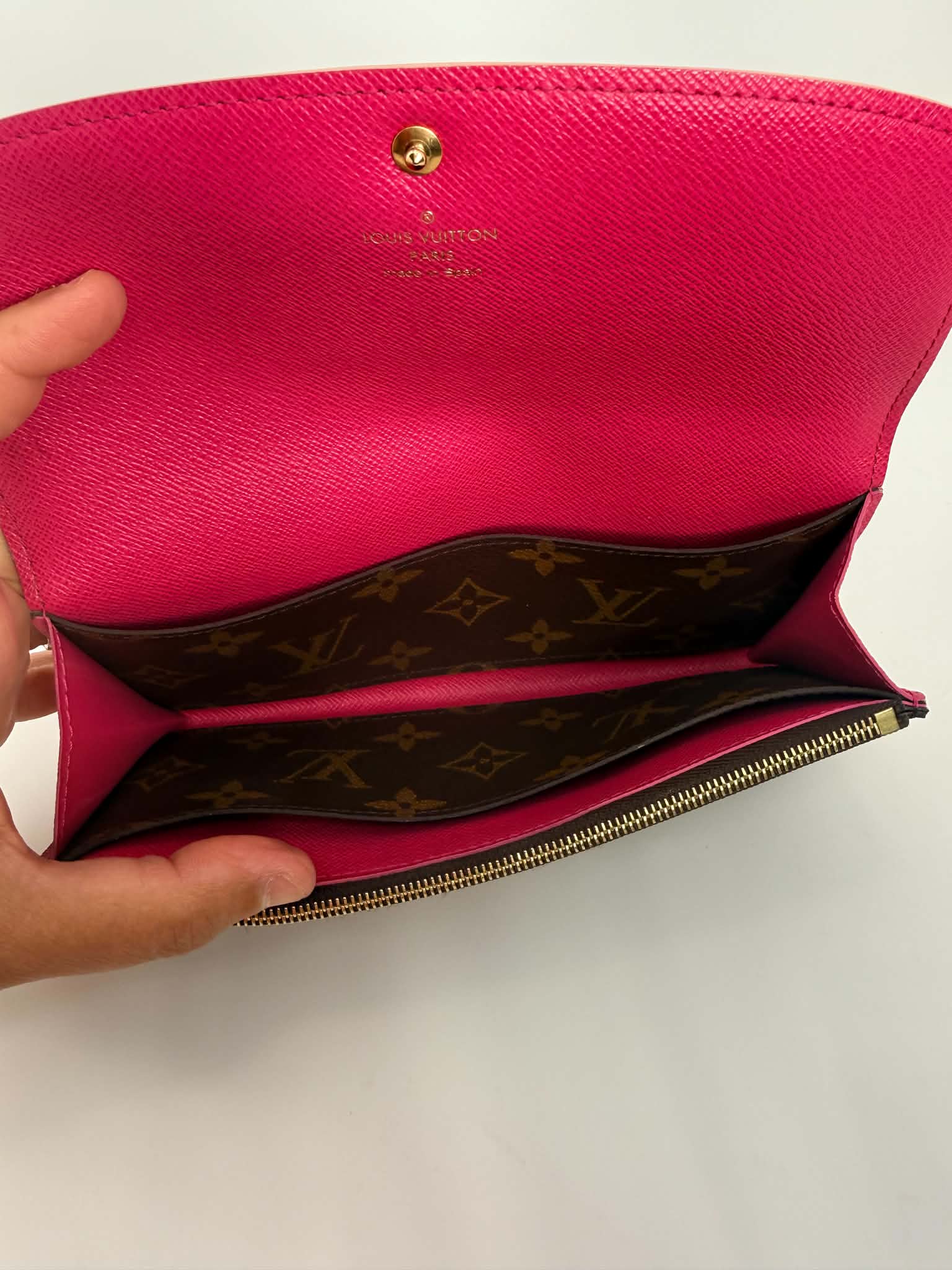 Louis Vuitton Bloom Emilie Flower Wallet