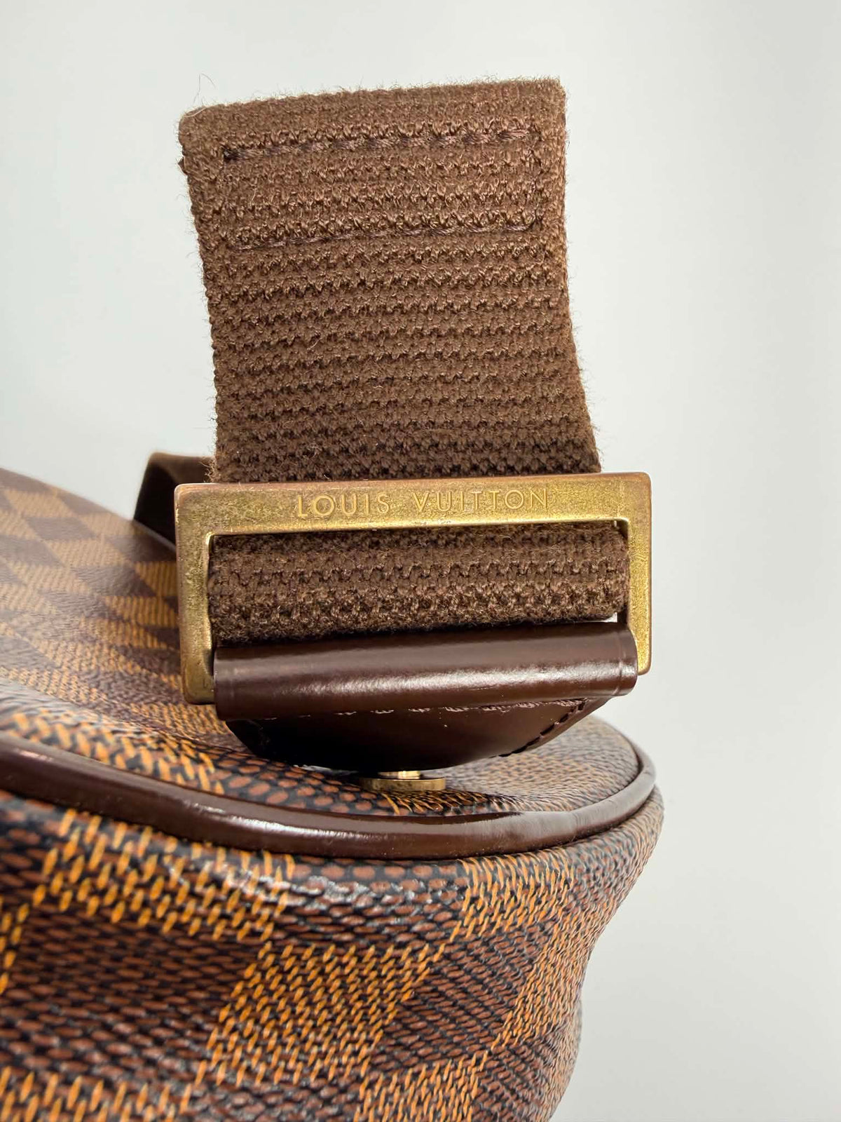 Louis Vuitton Damier Ebene Pochette Gange