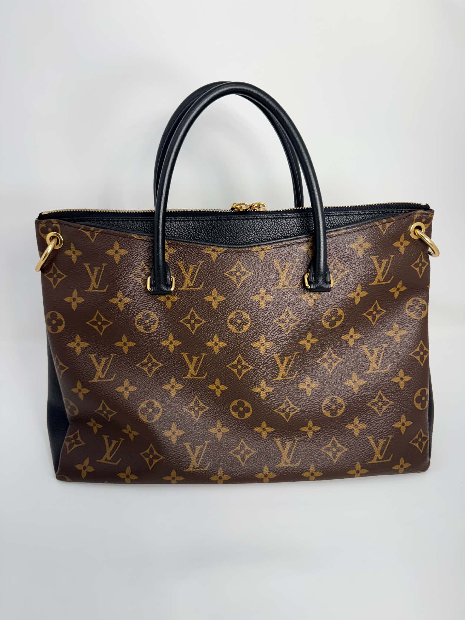 Louis Vuitton Pallas Noir MM