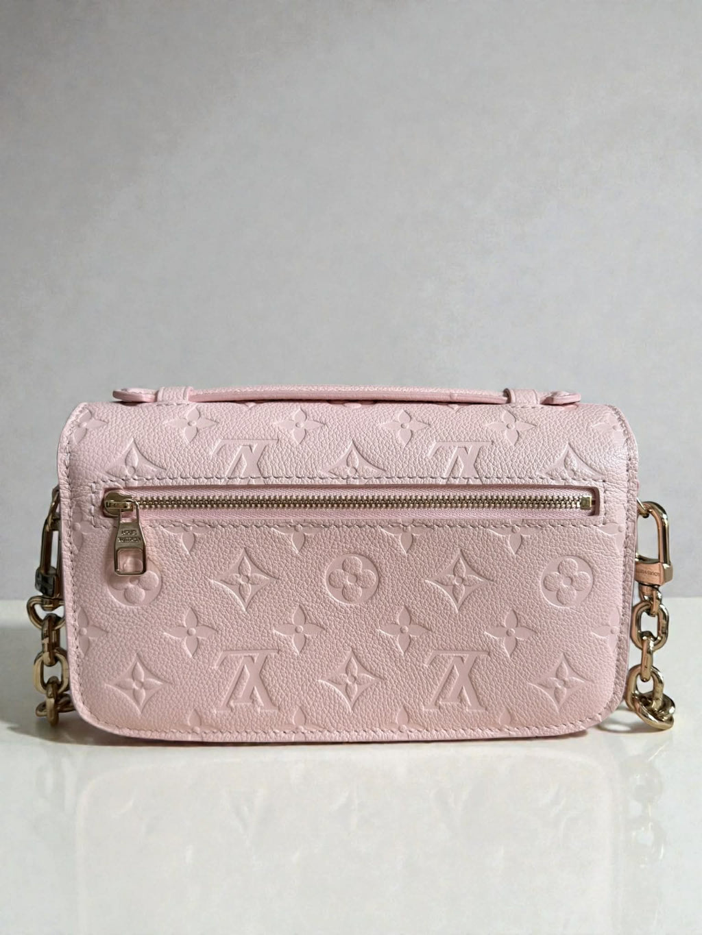 Louis Vuitton Pochette Metis East West Empriente Leather