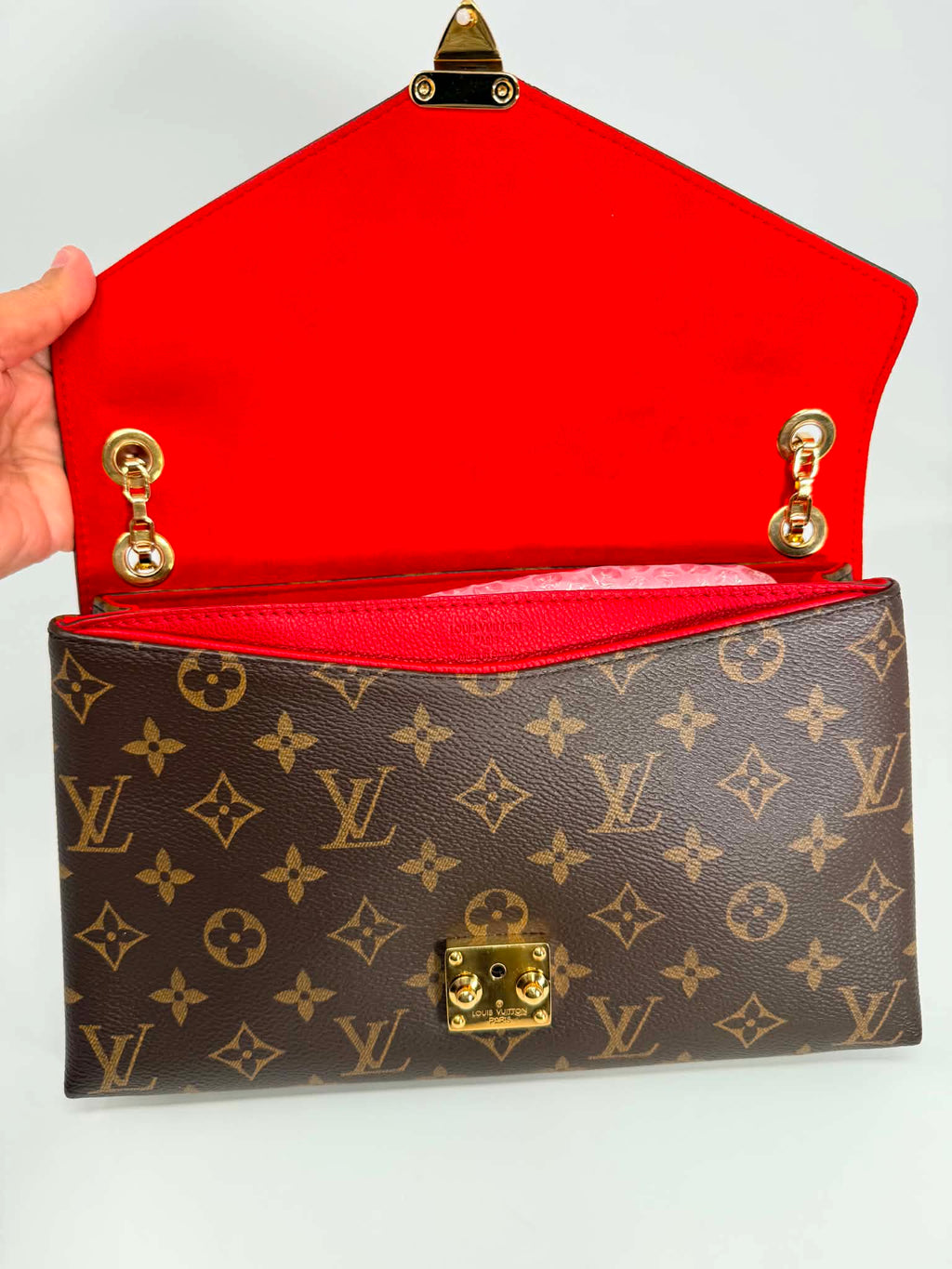 Louis Vuitton Pallas Chain Bag