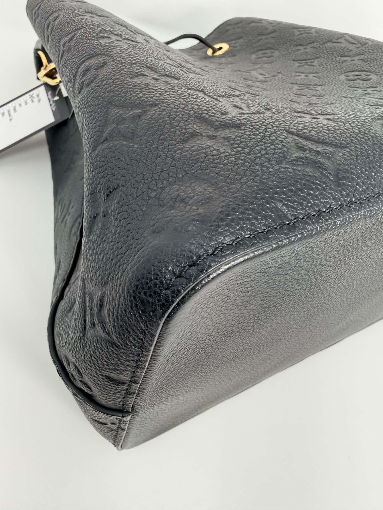 Louis Vuitton Empreinte Neonoe MM Black
