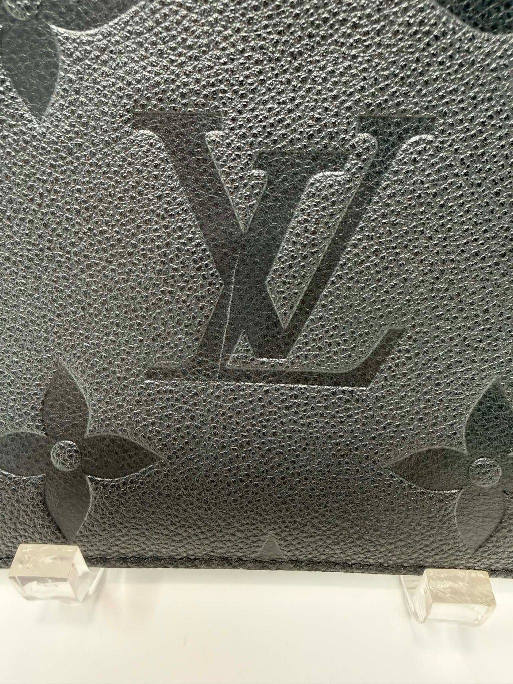 Louis Vuitton Neverfull MM Empreinte Leather Black with Pouch