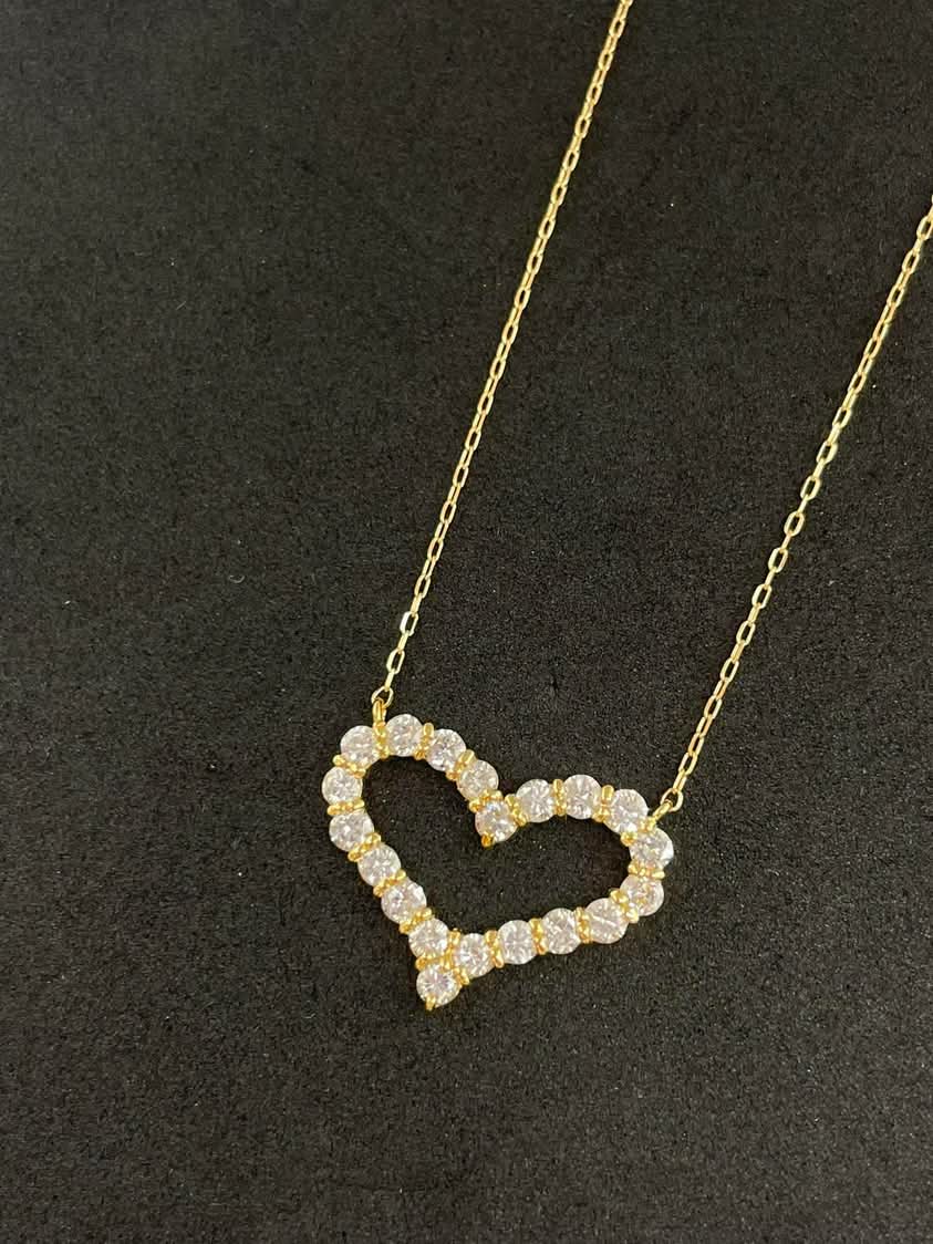 Heart Gold & Diamond Pendant with Chain