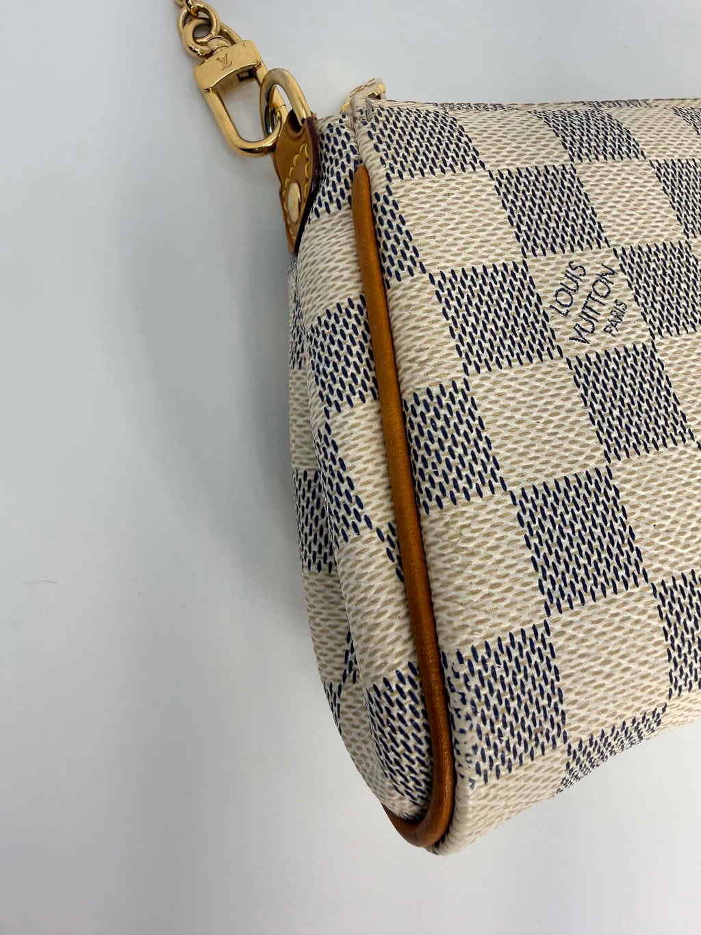 Louis Vuitton Damier Azur Eva Clutch