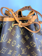 Louis Vuitton Neo Noe MM Monogram