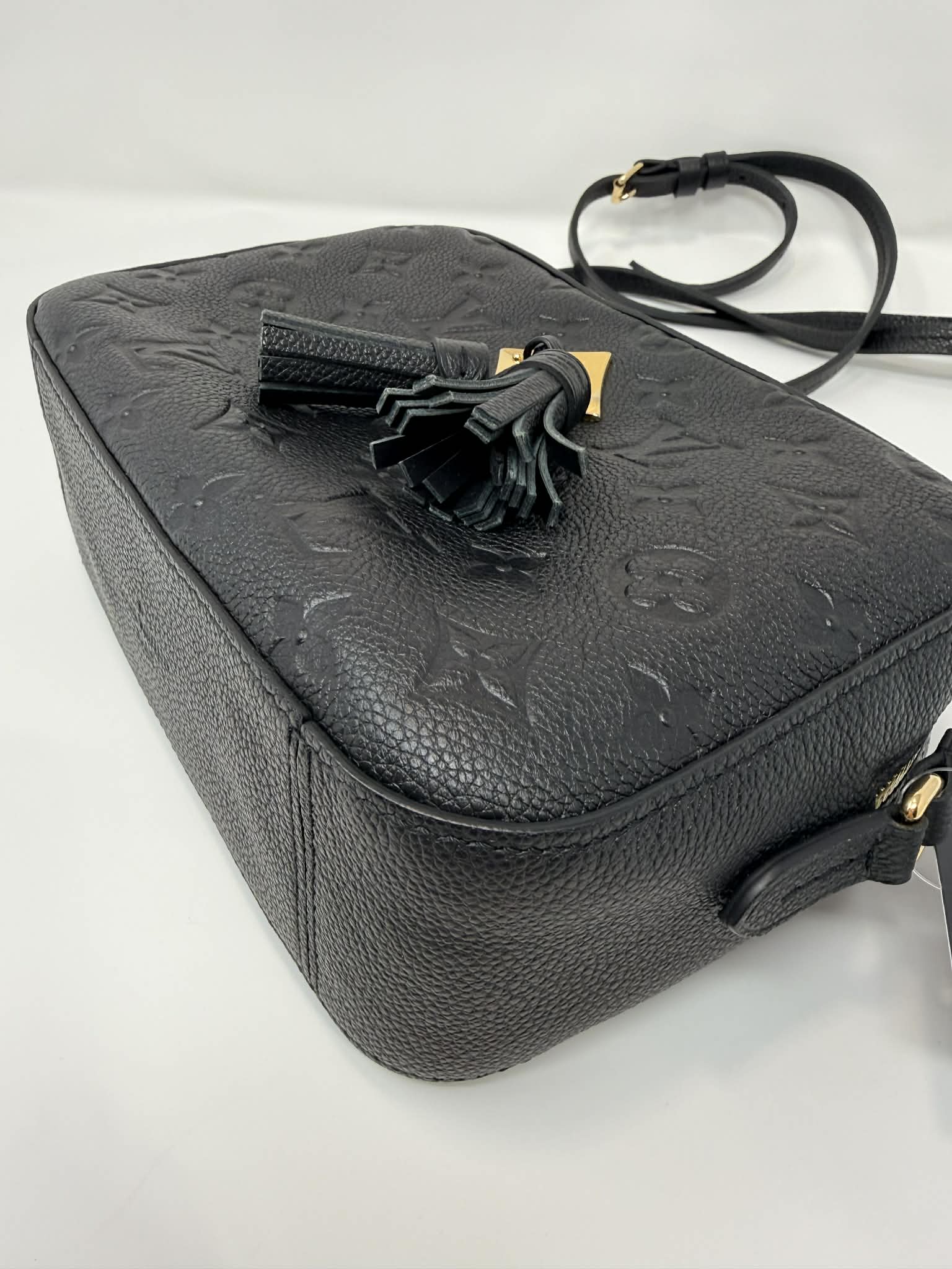Louis Vuitton Saintonge Black Empreinte Leather