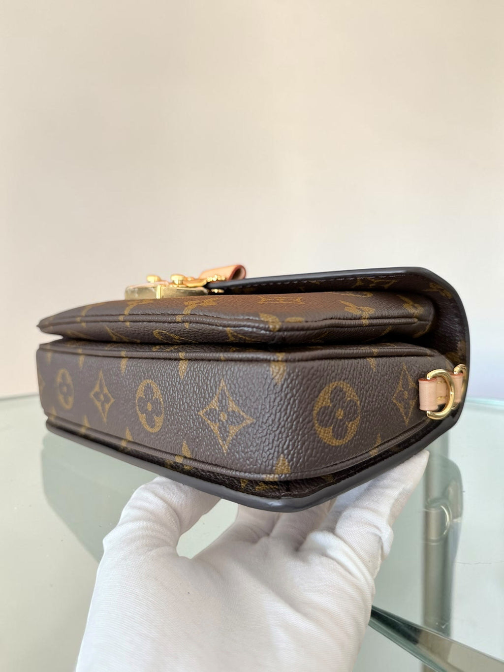 Louis Vuitton Monogram East West Métis