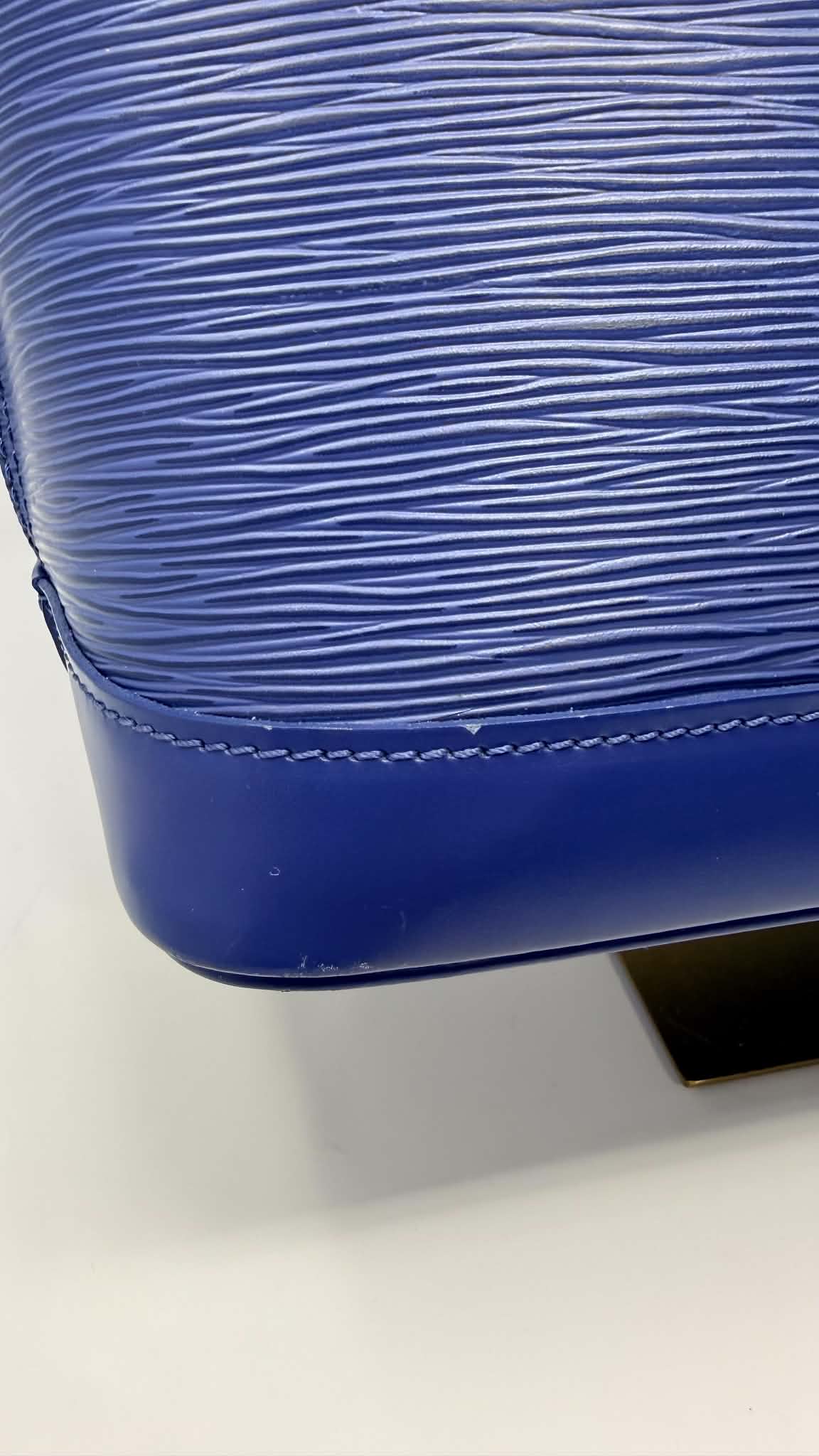 Louis Vuitton Alma PM Blue Epi