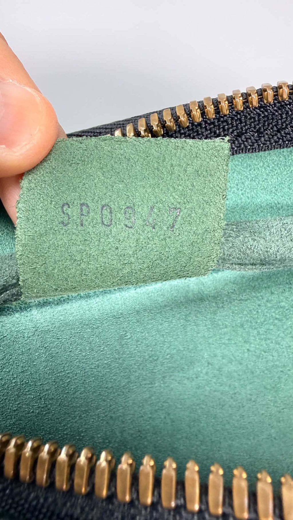 Louis Vuitton Vintage Kendall Taiga Leather Travel Bag