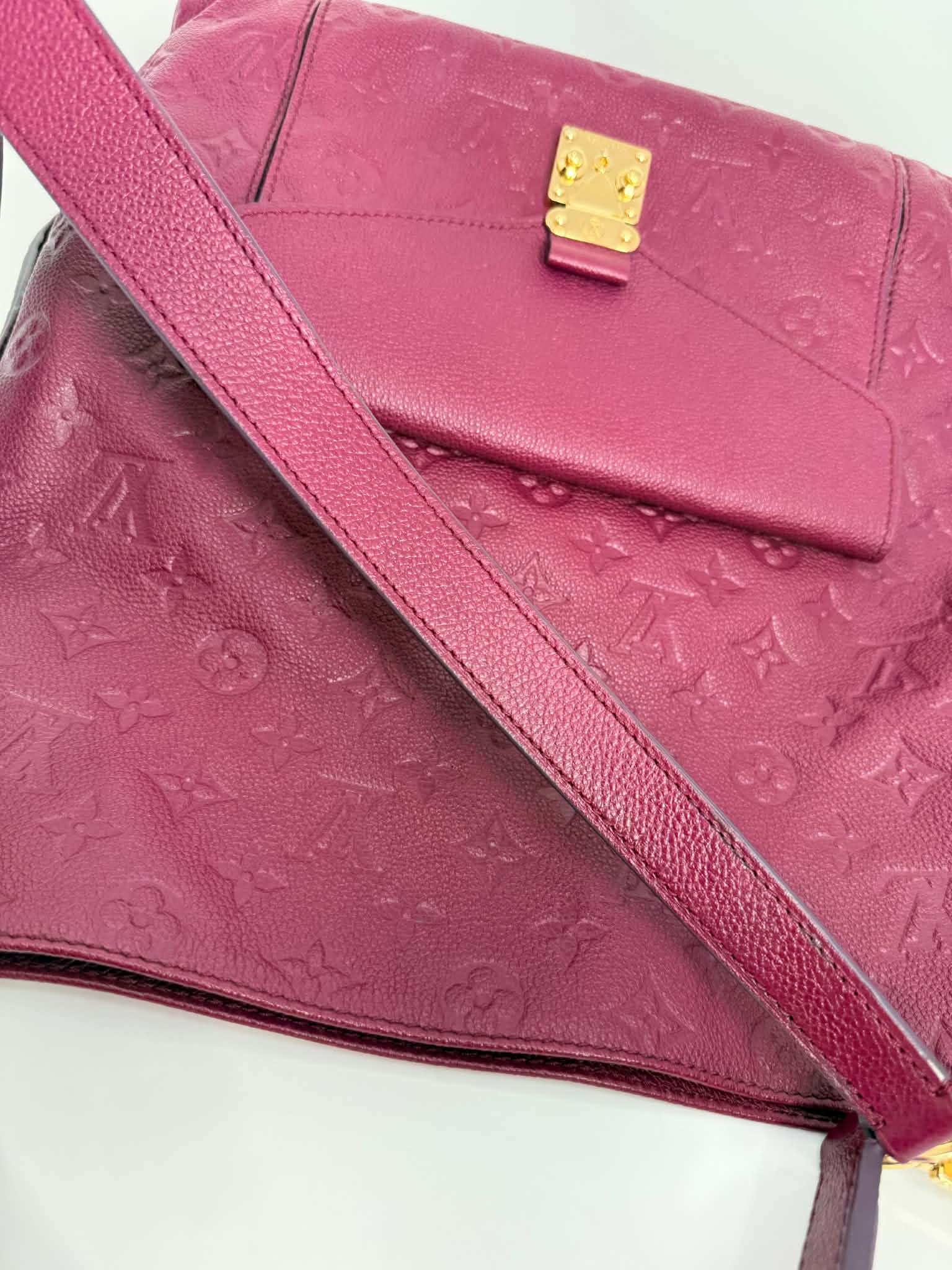Louis Vuitton Metis Aurore Empreinte