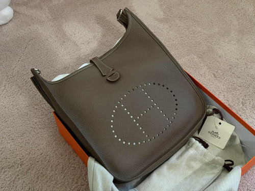 Hermes Evelyn 29