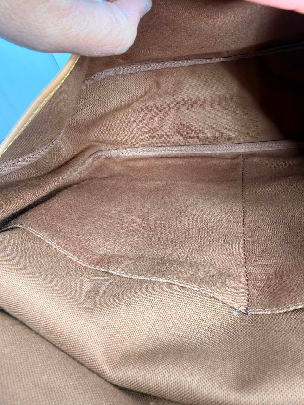 Louis Vuitton Saumar 30 in Monogram