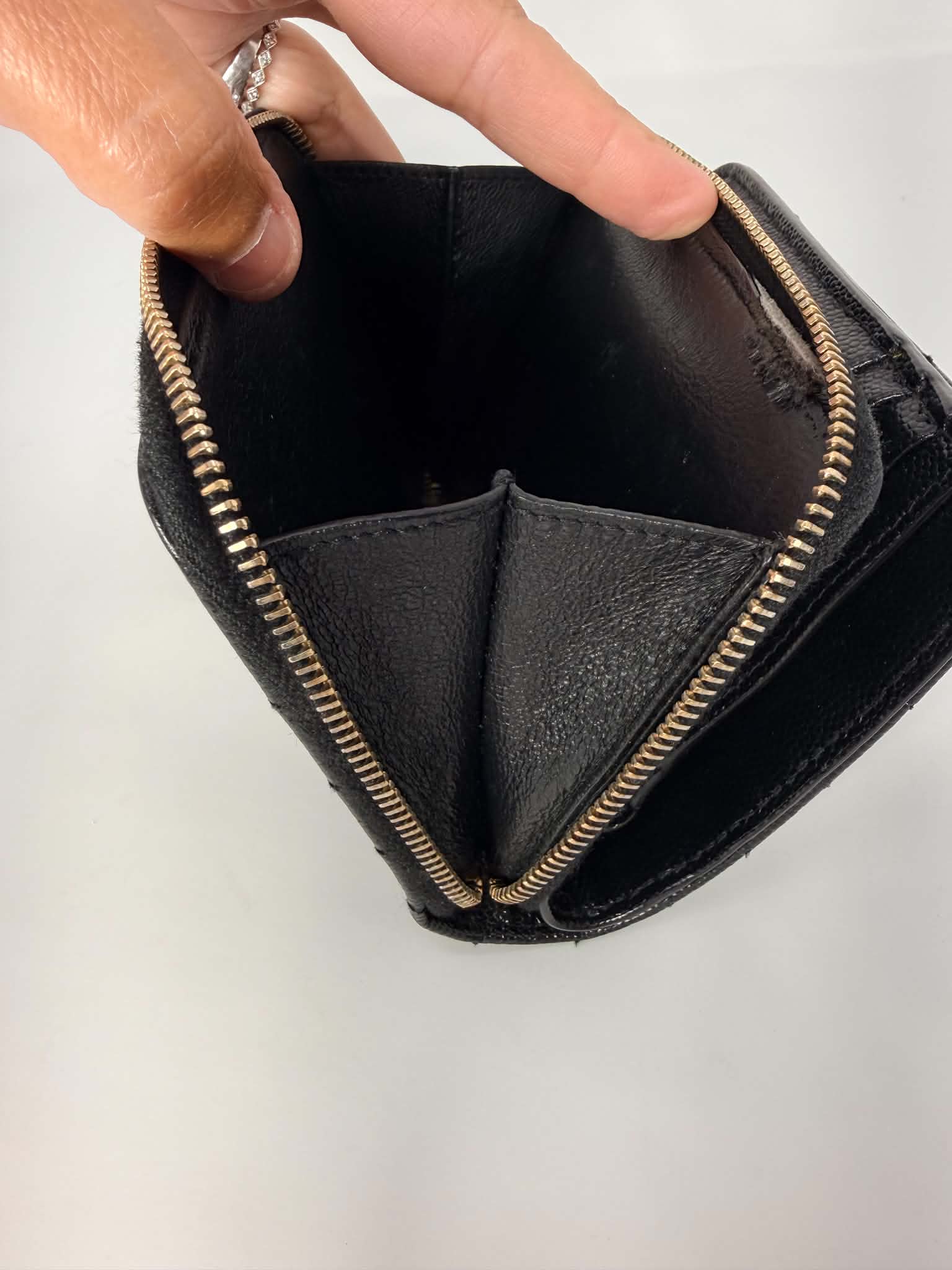 Saint Laurent Grain De Poudre Matelasse Chevron Monogram Compact Zip Around Wallet