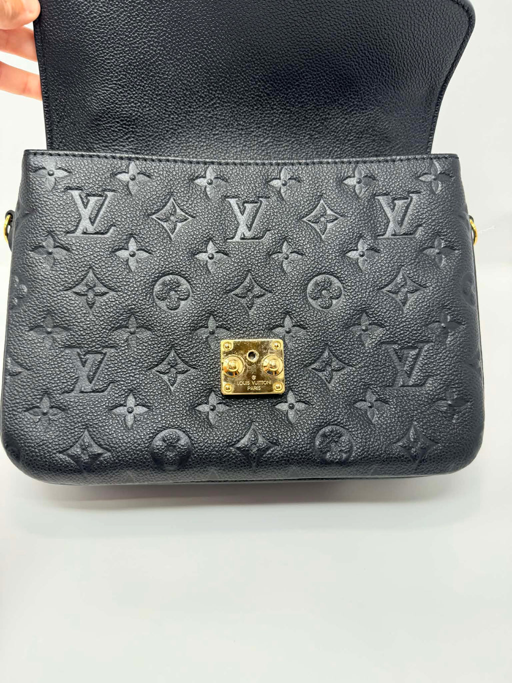 Louis Vuitton Metis Pochette Black Empriente Leather