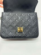 Louis Vuitton Metis Pochette Black Empriente Leather