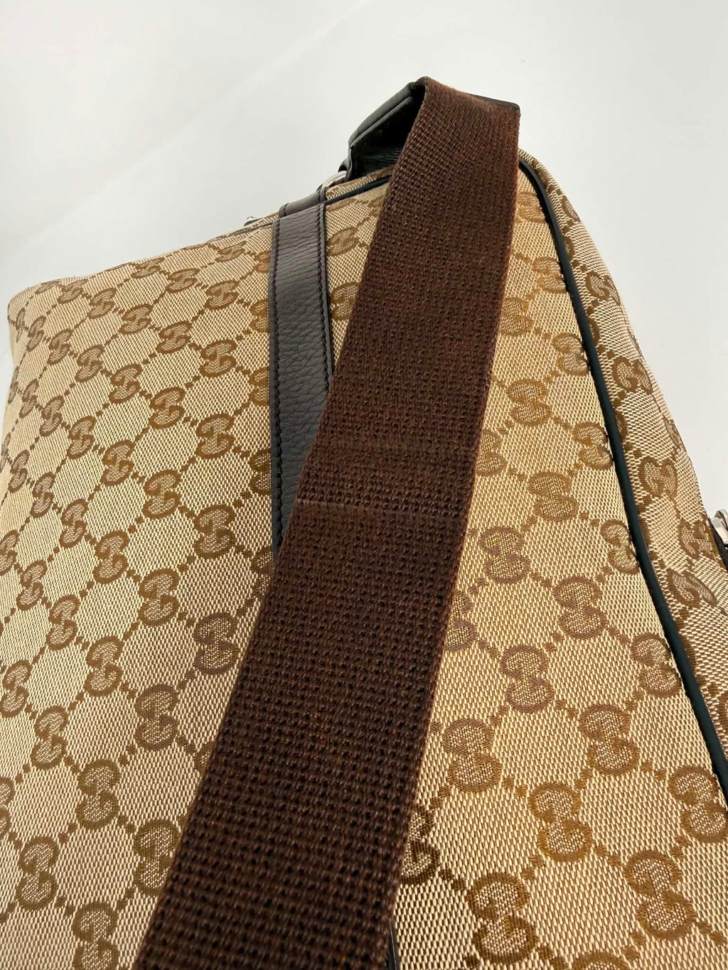 Gucci Messenger Bag