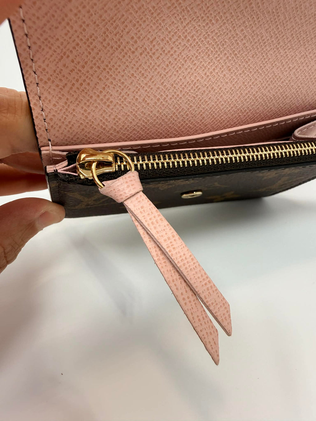 Louis Vuitton Victorine Monogram & Ballerina Pink Wallet