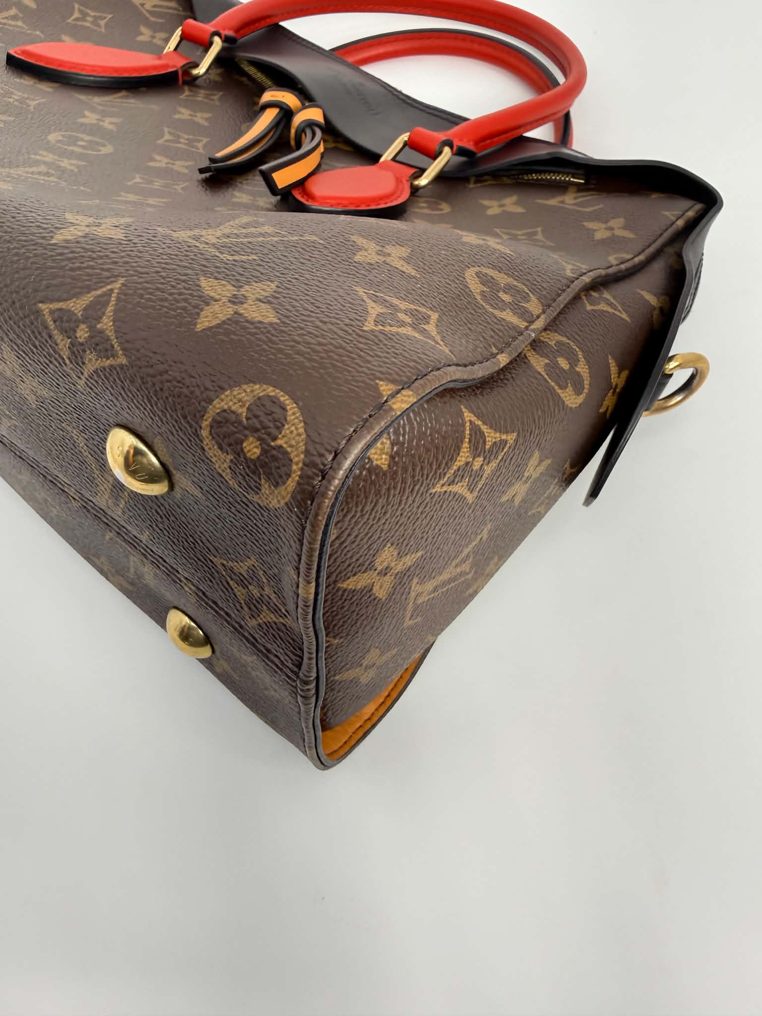 Louis Vuitton Tuileries MM Monogram