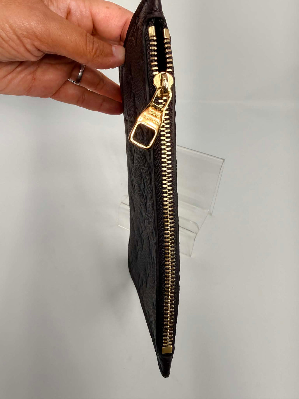 Louis Vuitton GM Loop Hobo