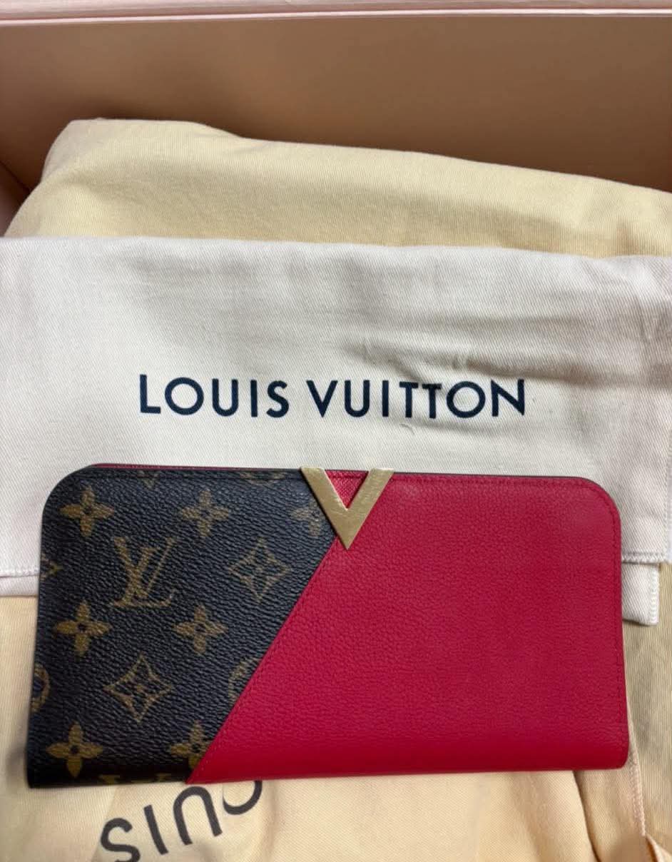 Louis Vuitton Kimono Wallet in the Monogram canvas and Red