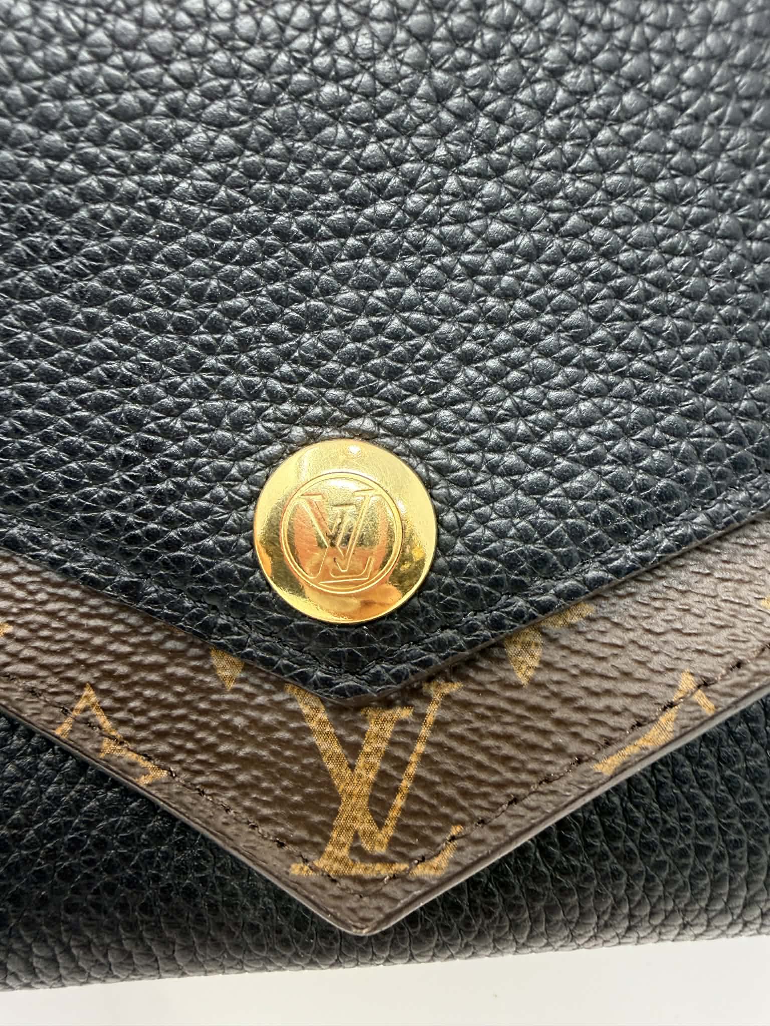 Louis Vuitton Monogram/Black Portefeuille Double V Long Bifold Wallet