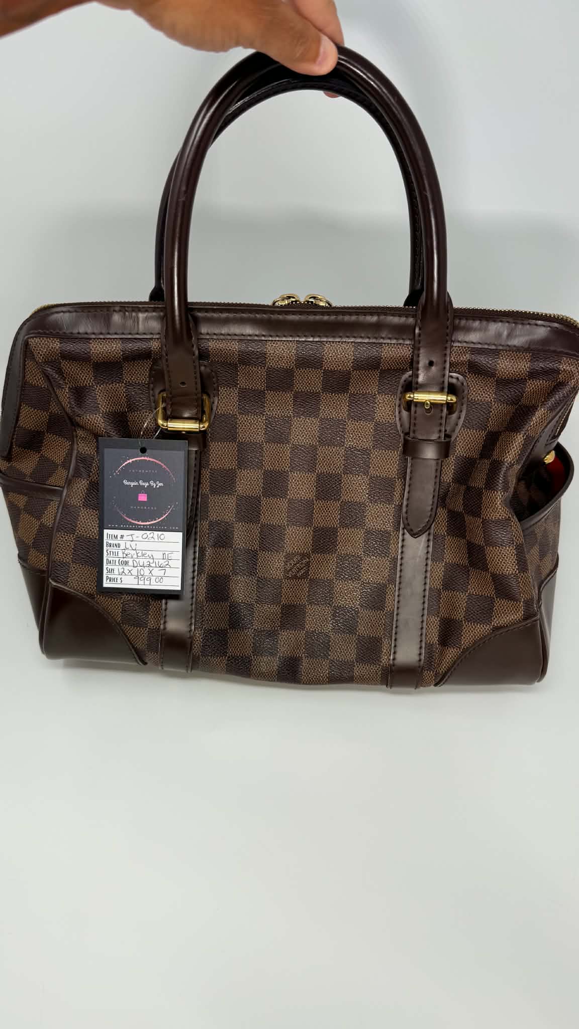 Louis Vuitton Berkeley Damiet Ebene Handbag