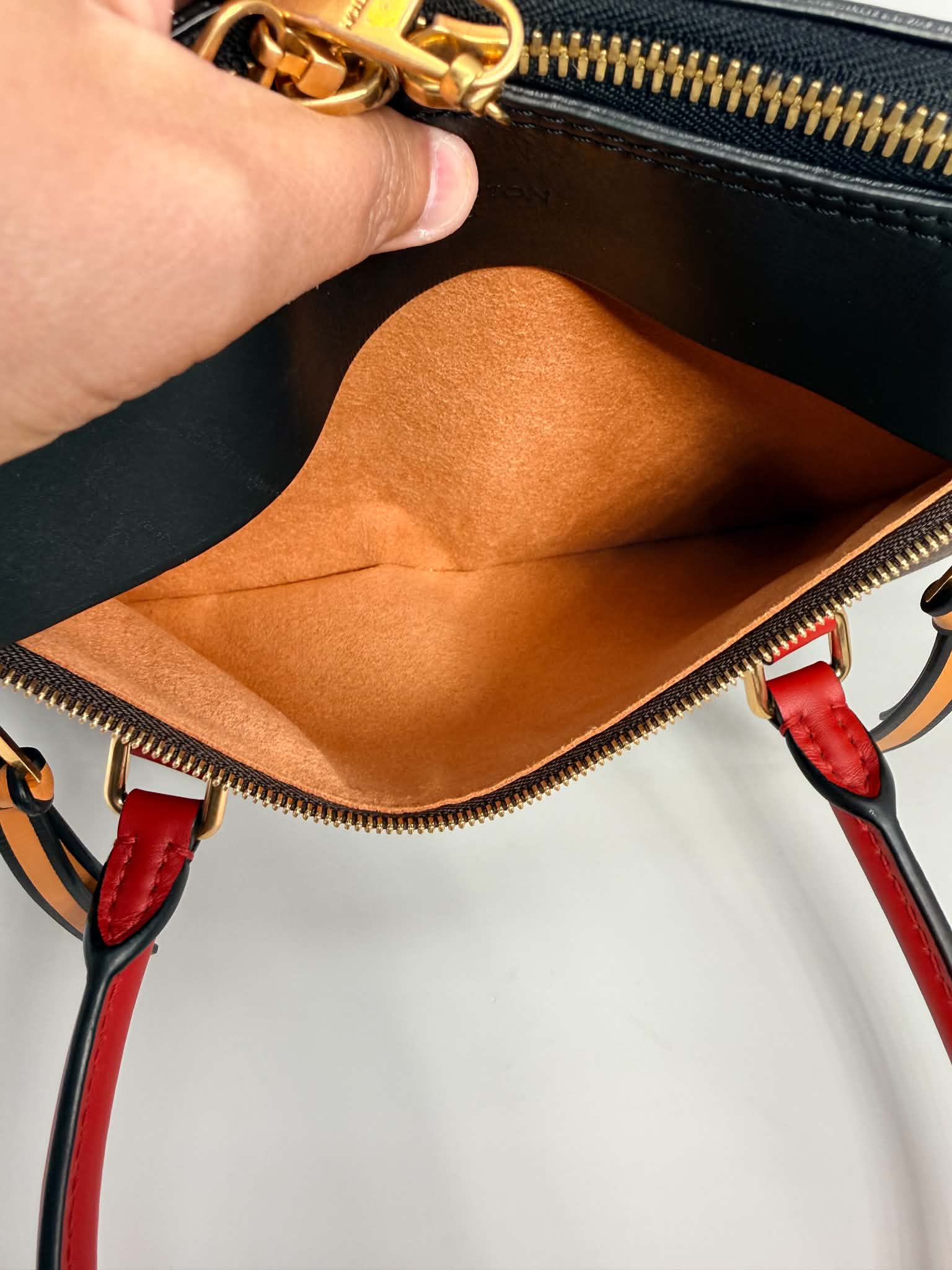 Louis Vuitton Tuileries MM Monogram
