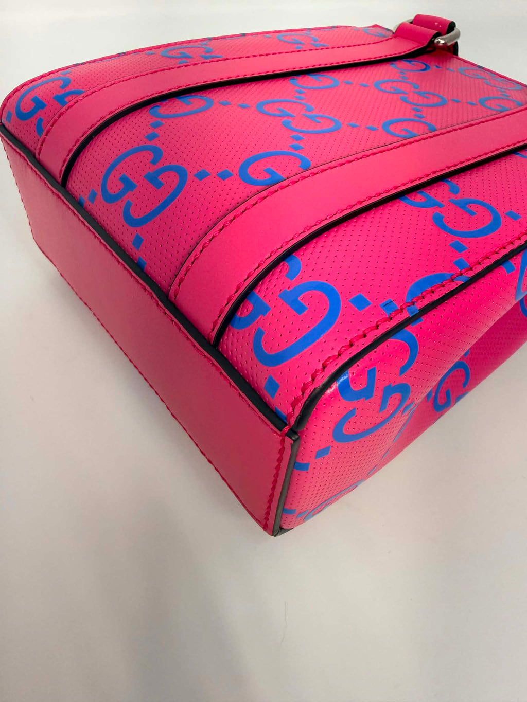 Gucci CC Tennis Pink/Blue Leather