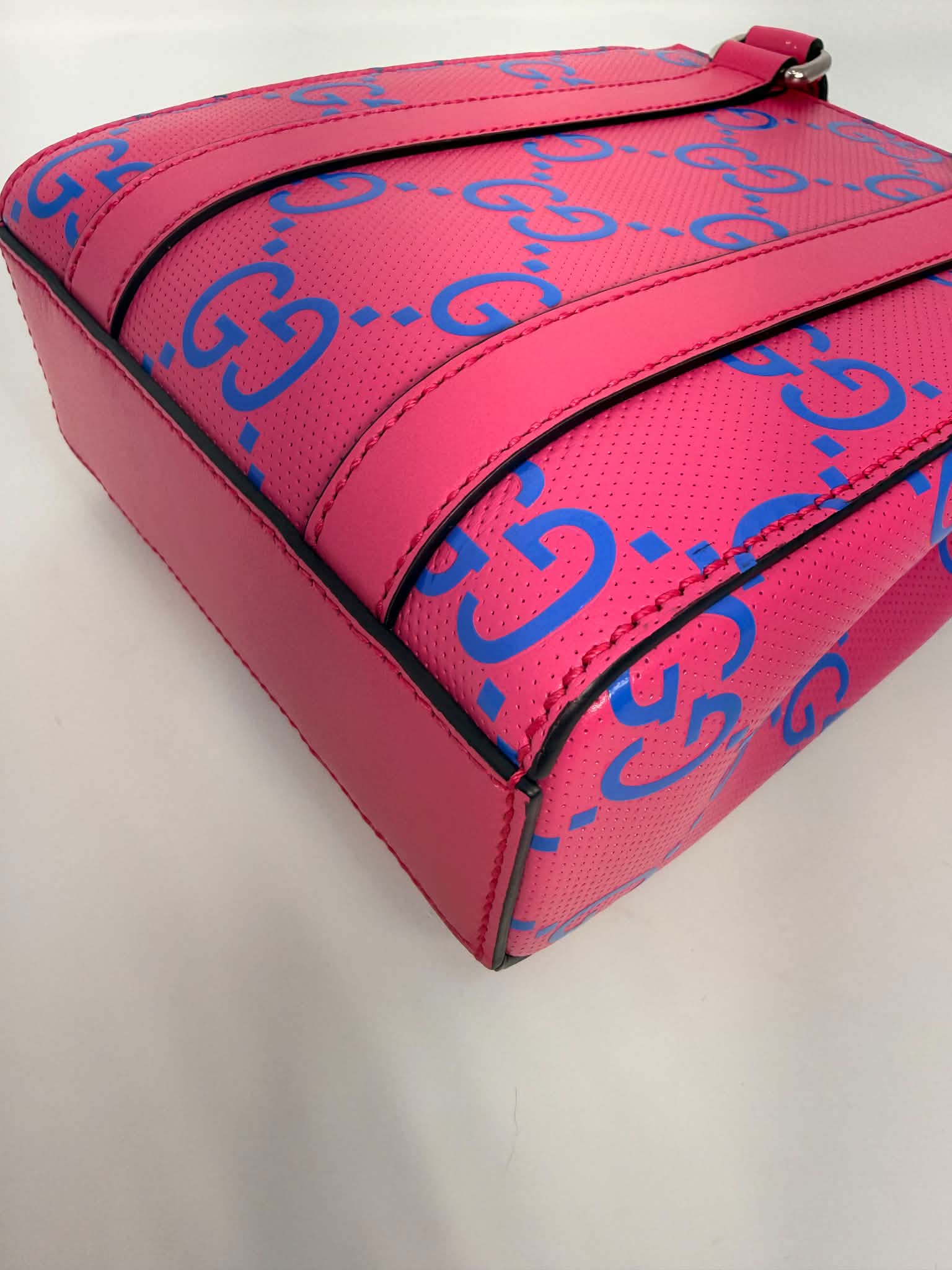 Gucci CC Tennis Pink/Blue Leather