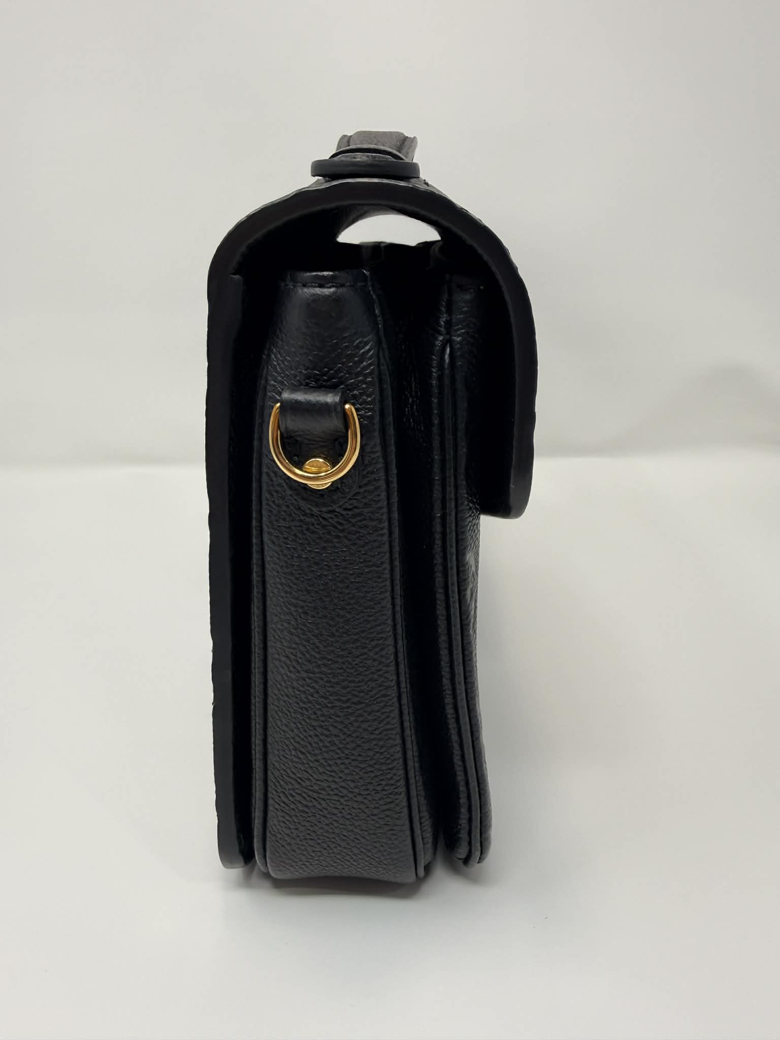 Louis Vuitton Metis Pochette Black Empriente Leather