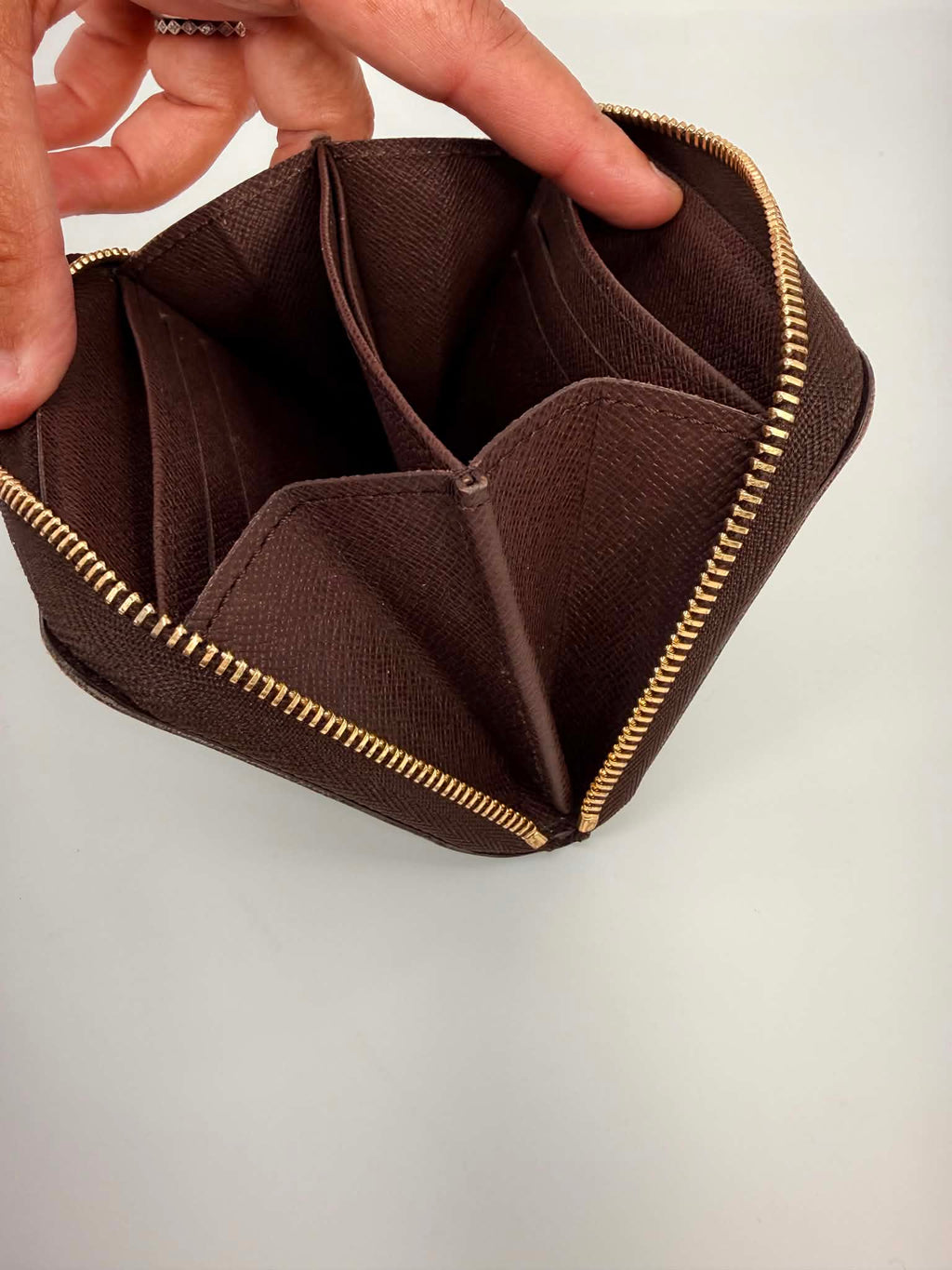Louis Vuitton Damier Ebene Zippy Coin Purse