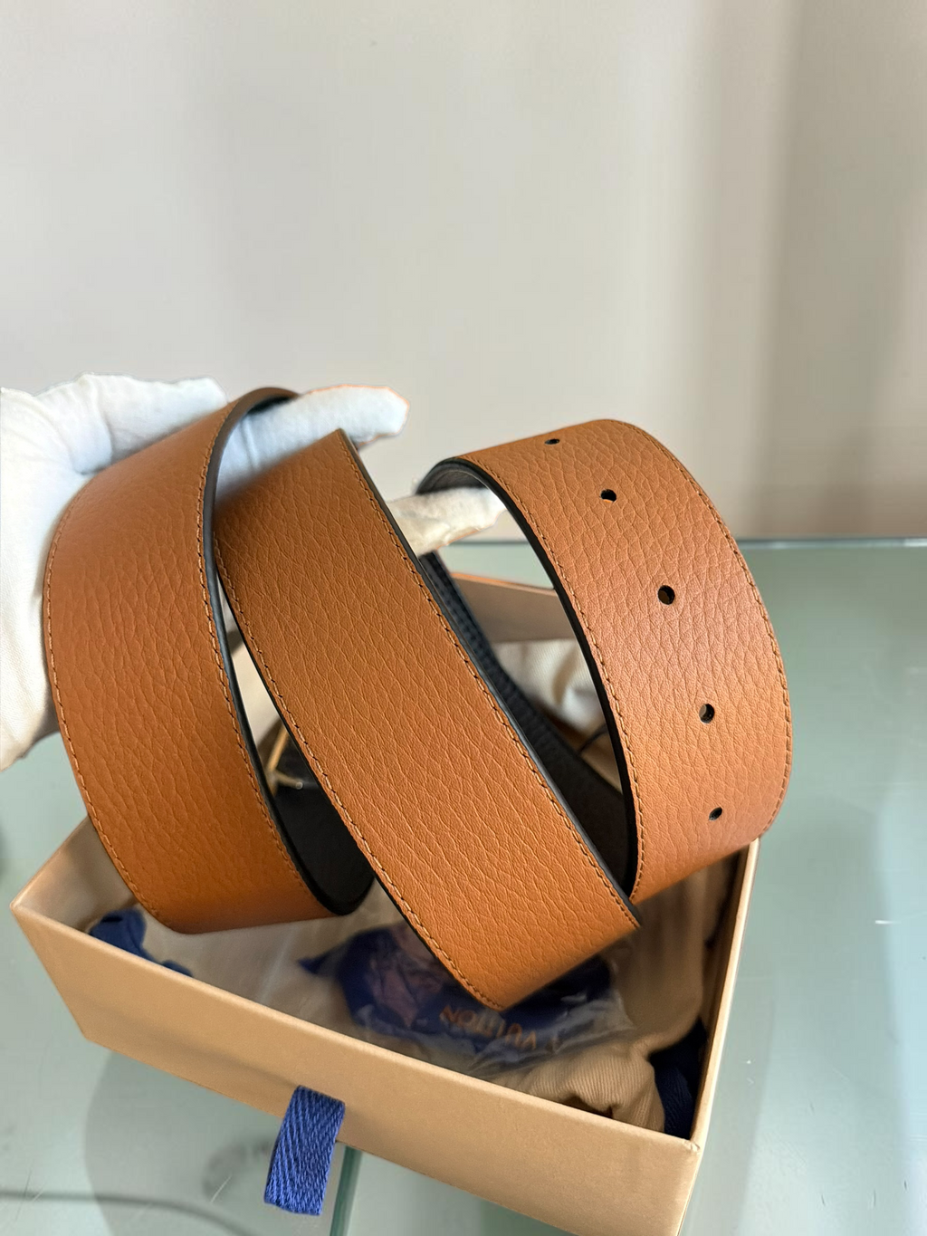 Louis Vuitton Black/ Brown Reversible Belt (110 cm)