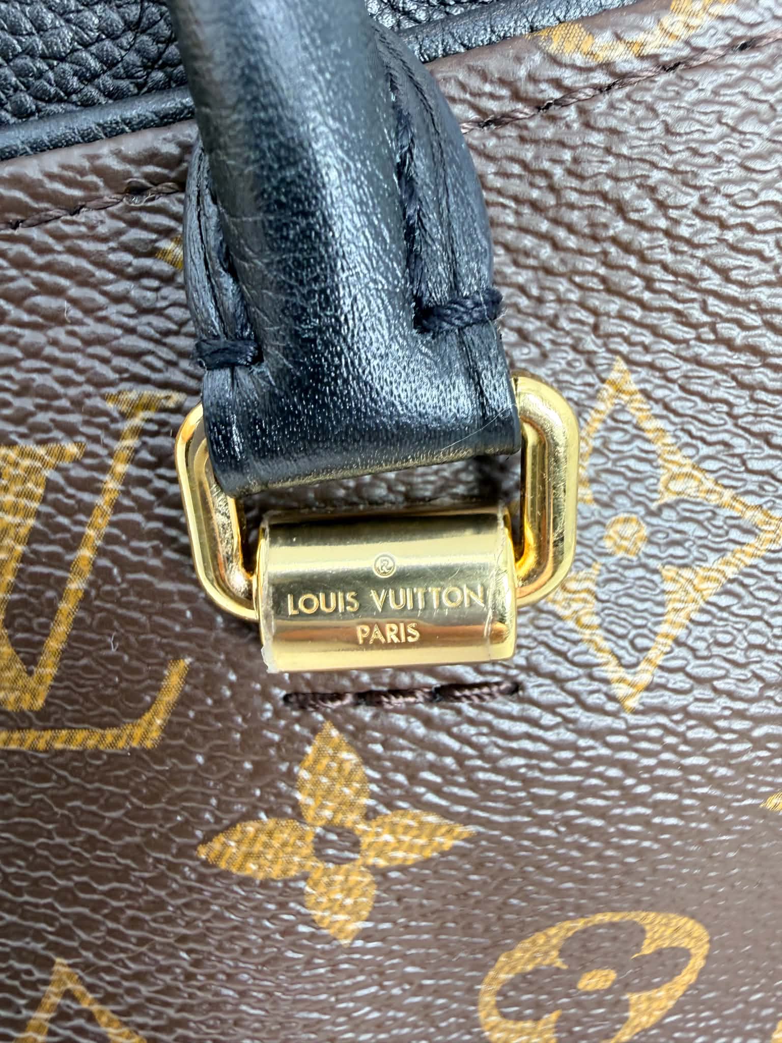 Louis Vuitton Pallas Noir MM