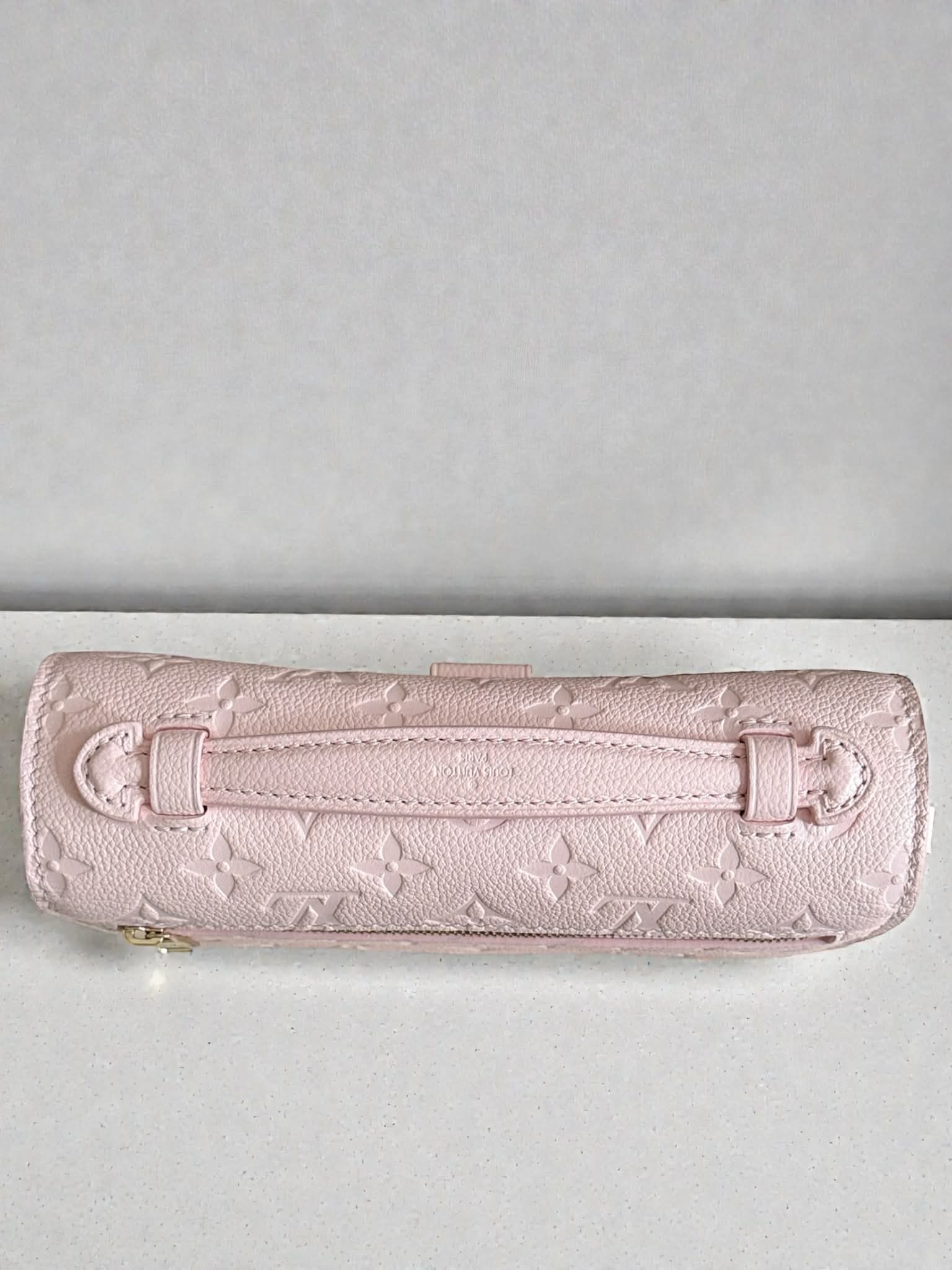 Louis Vuitton Pochette Metis East West Empriente Leather