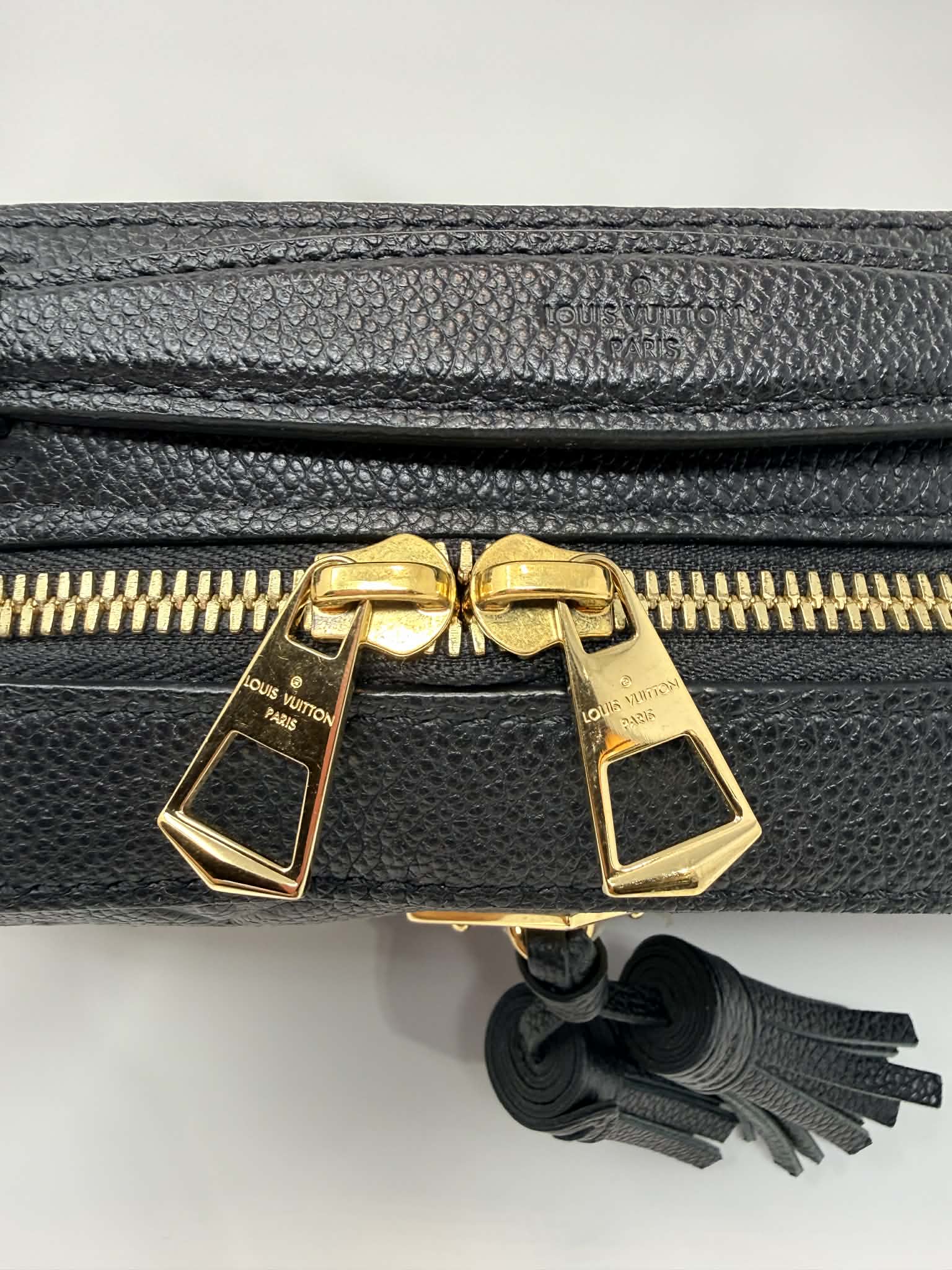 Louis Vuitton Saintonge Black Empreinte Leather