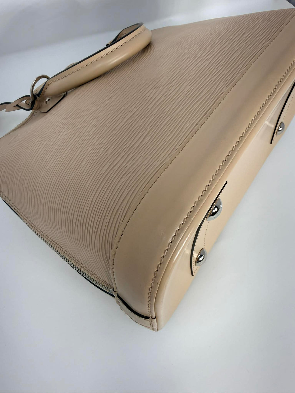 Louis Vuitton Alma MM Epi Tan