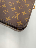Louis Vuitton Monogram Pochette Metis
