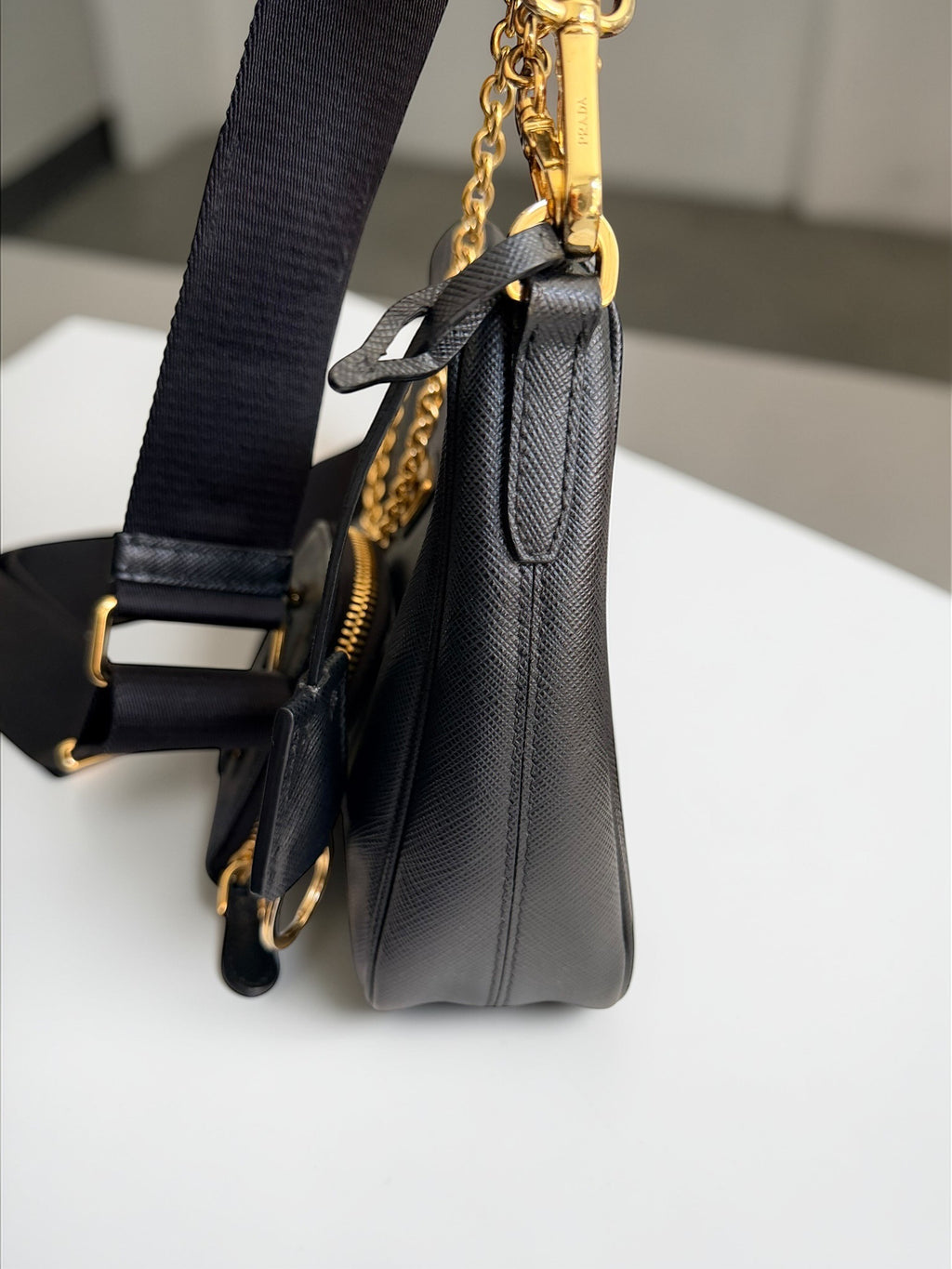 Prada Re-Edition 2005 Saffiano Leather Bag